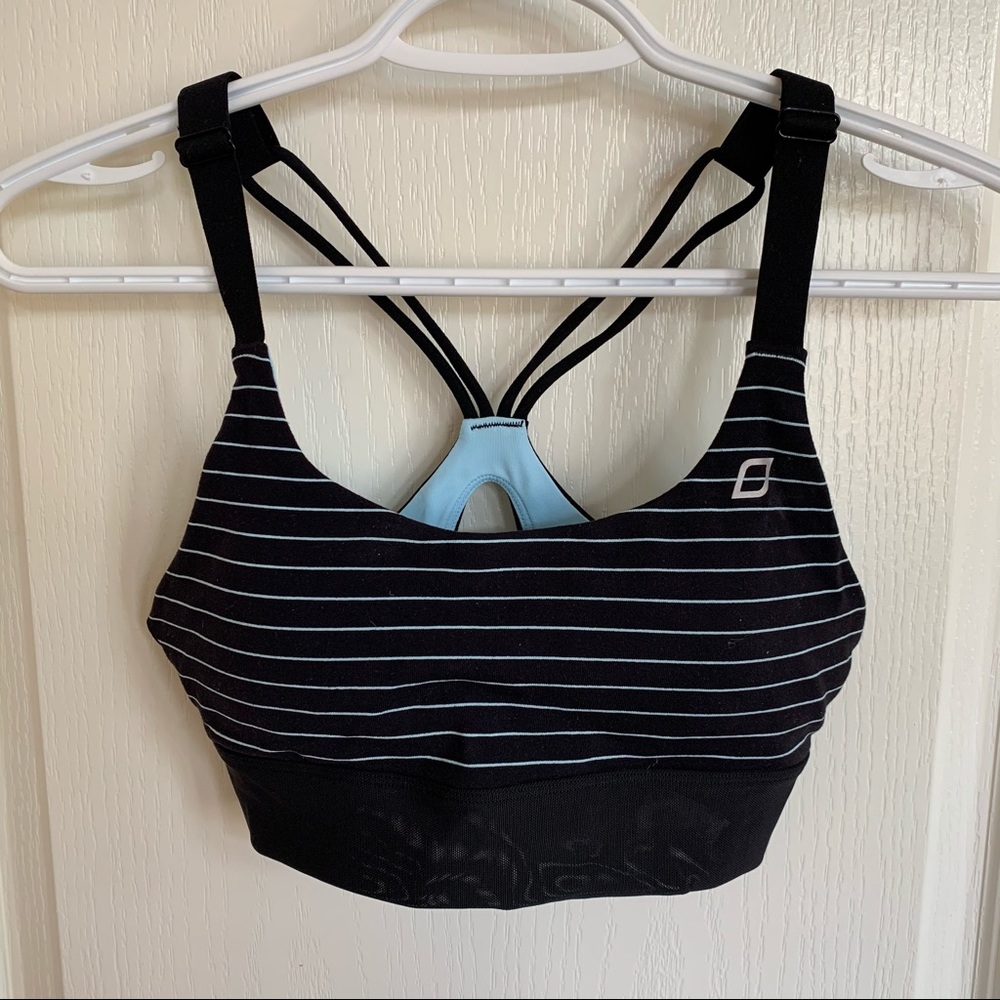 BNWOT Lorna Jane Sports Bra - Small - Blue Striped